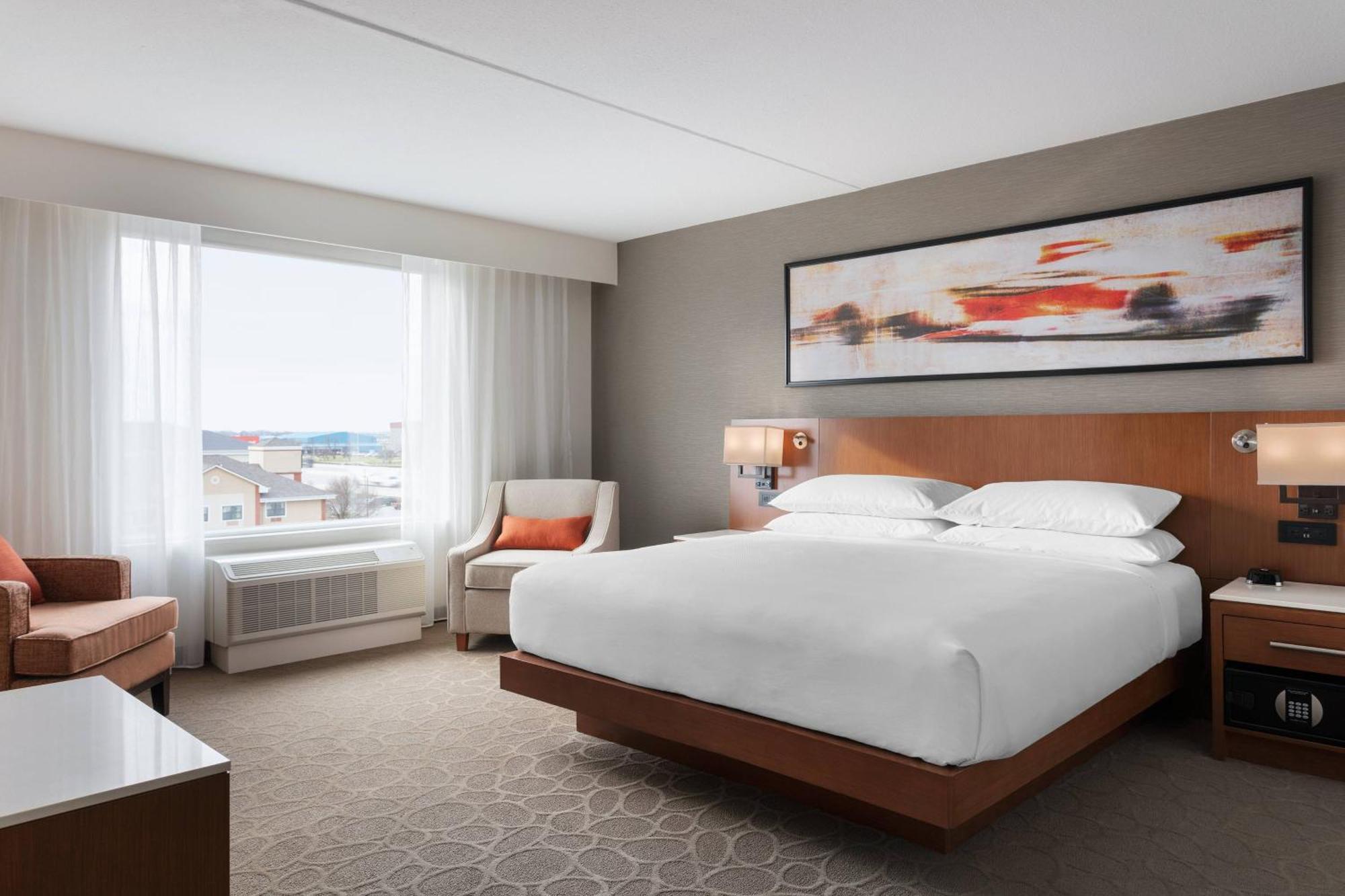 Delta Hotels By Marriott Indianapolis Airport Exterior foto